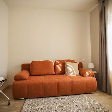 App & Rooms Juraga 巴莱 外观 照片